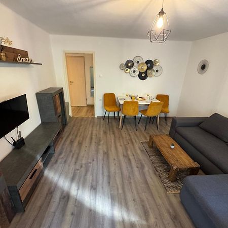 Apartment Ela, Kostrena Rijeka Eksteriør billede
